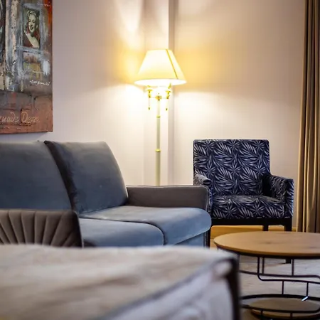 A - Park Szálloda 5*